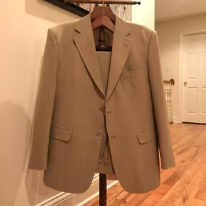 Men’s suit